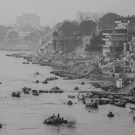 Dwivedi Hotels Hotel Elena Varanasi Bagian luar foto