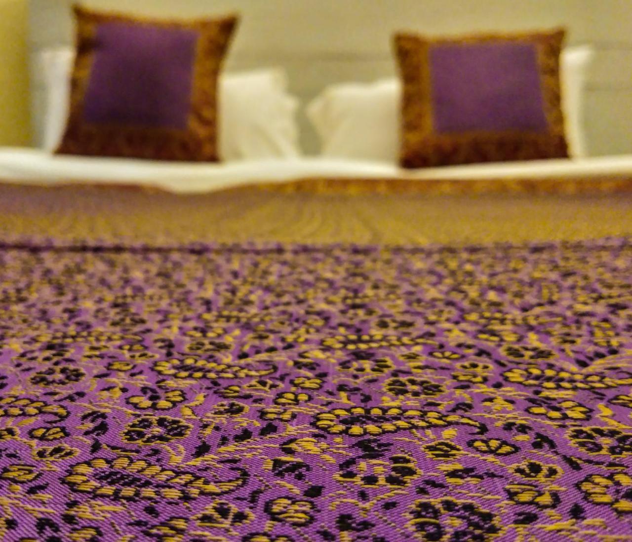 Dwivedi Hotels Hotel Elena Varanasi Bagian luar foto